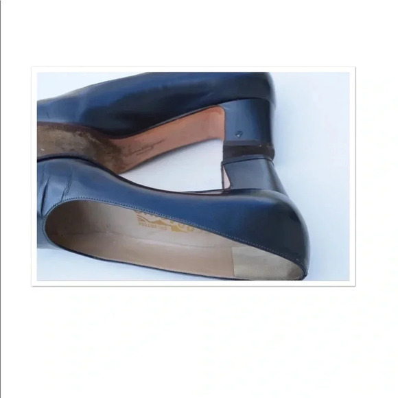Salvatore Ferragamo low heels - Picture 3 of 8